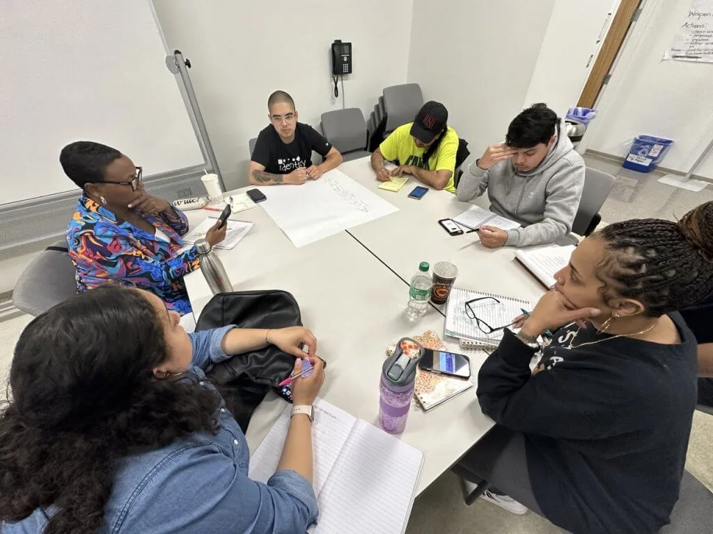 11A0F536-55AB-4F8C-8AA5-522F98B7DAC8 Large