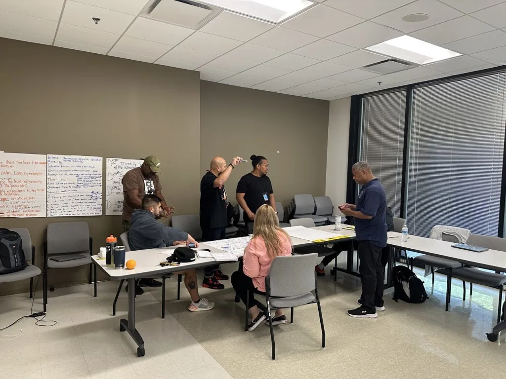 18B59C7A-7882-4346-BF82-8849025A6EA3 Large