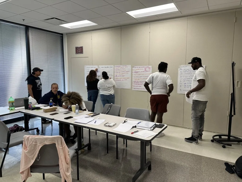 35456DEB-B4A5-4318-B2E0-25E9E8EF7C60 Large