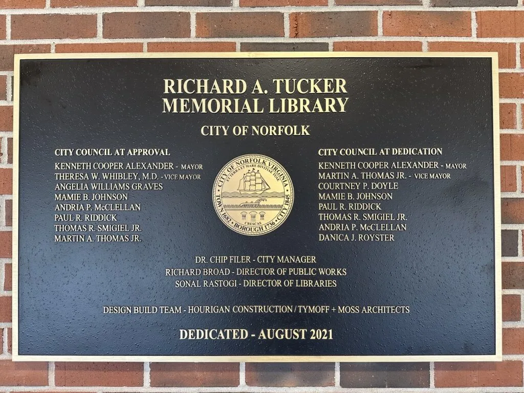 45490F6A-D712-4952-9B0B-F6420340E820 Large