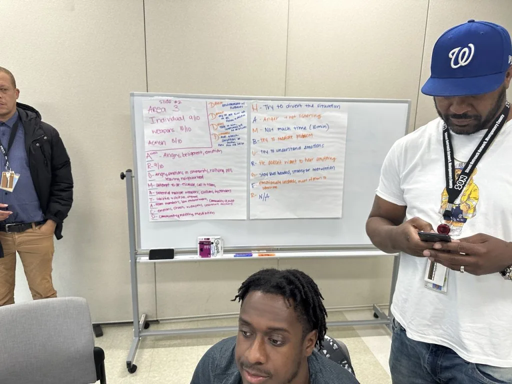 61142E3C-11D1-4FC9-9B11-29C1D3E2F199 Large