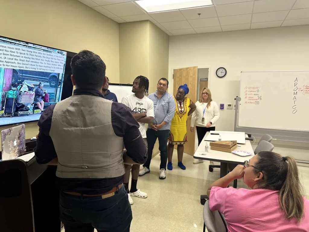 78FCCFD8-55D2-4F00-9026-4EEDAC06A97B Large