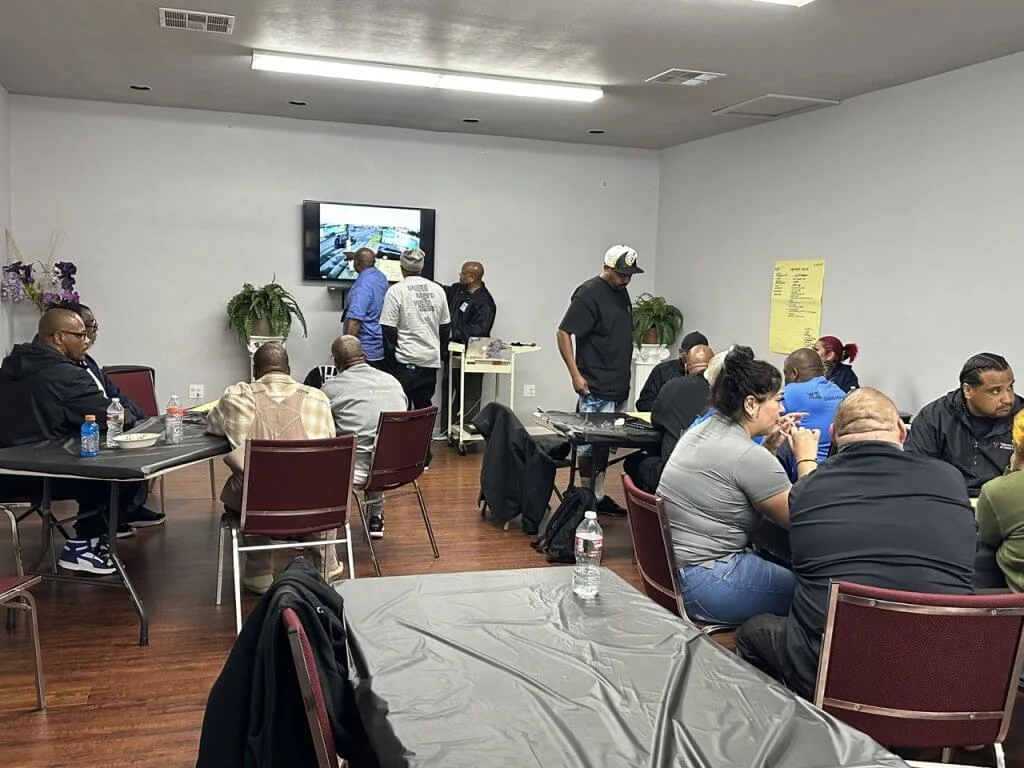 BE9C5877-9ABE-4CC4-BF80-626F2B51C5BC Large