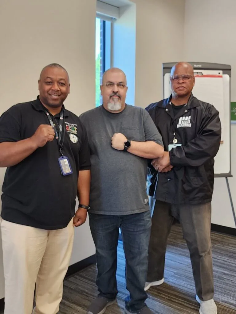 D7C9834F-8710-4465-9EA6-70C8094E8101 Large