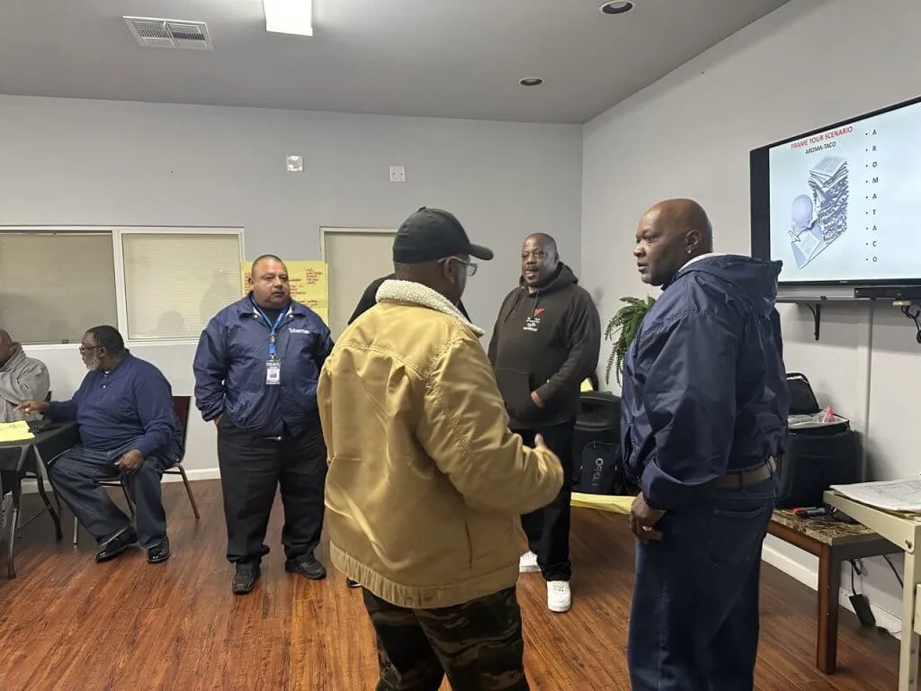 EF9E25B4-BD7F-460F-8827-E329C41CB9EB Large