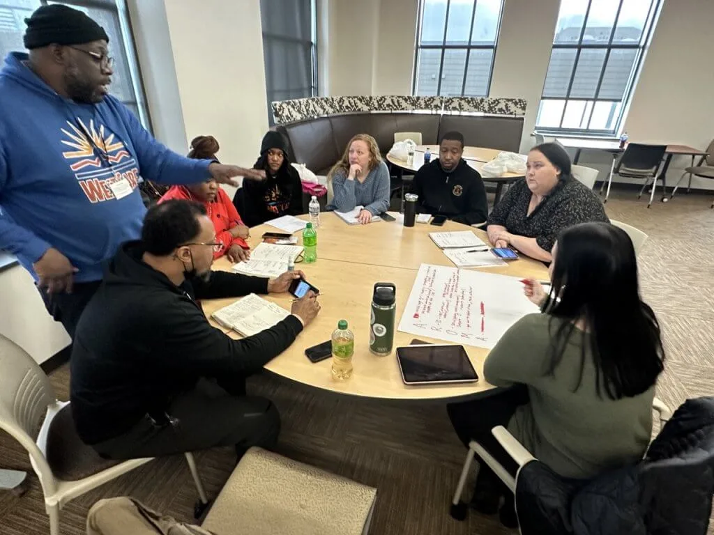 FB66A333-AC74-4BA0-8BF8-ED4C682283C0 Large