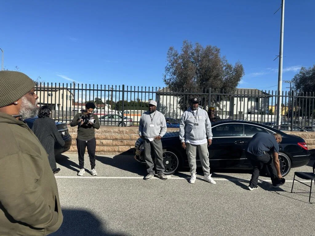 2EA8A0AD-5F28-4ADC-A35C-CAA60ED3067A Large