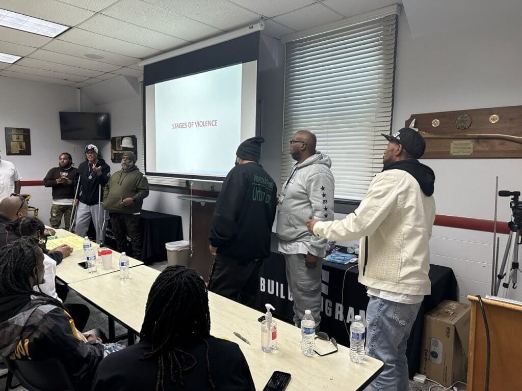 6533861A-01E4-4042-A23C-176FFE129E69 Large