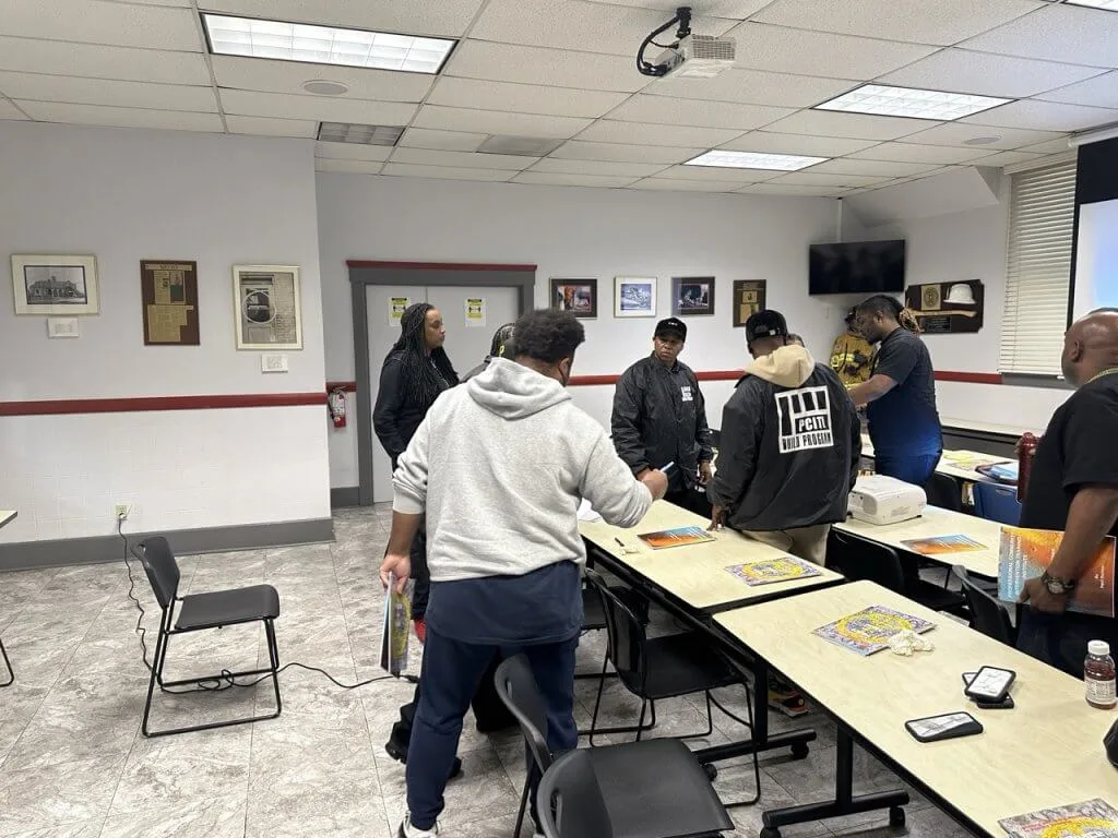 78D81F3F-DCBF-43D9-860D-AE03B8EE1912 Large