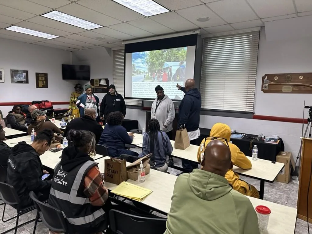 D70A9325-F57C-4C6C-97EE-6702368F827B Large