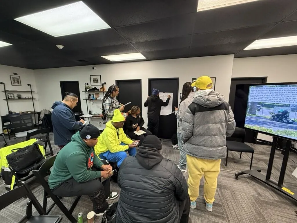 E8BB7A2B-E4EB-440F-B310-E1932A0AF571 Large